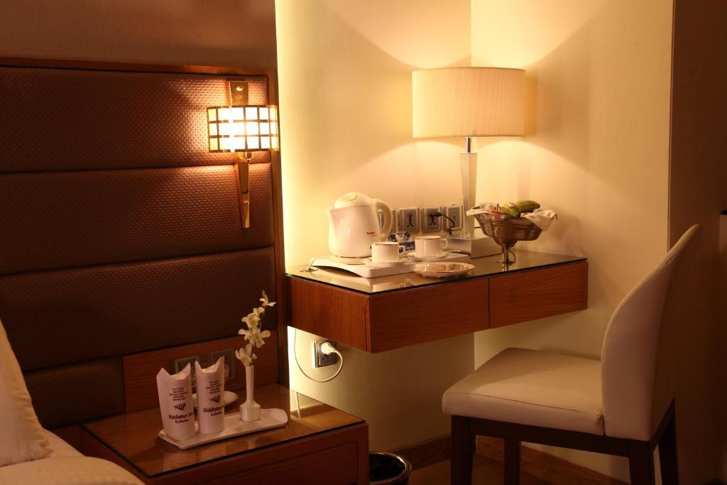 Middleton Inn Колката Стая снимка