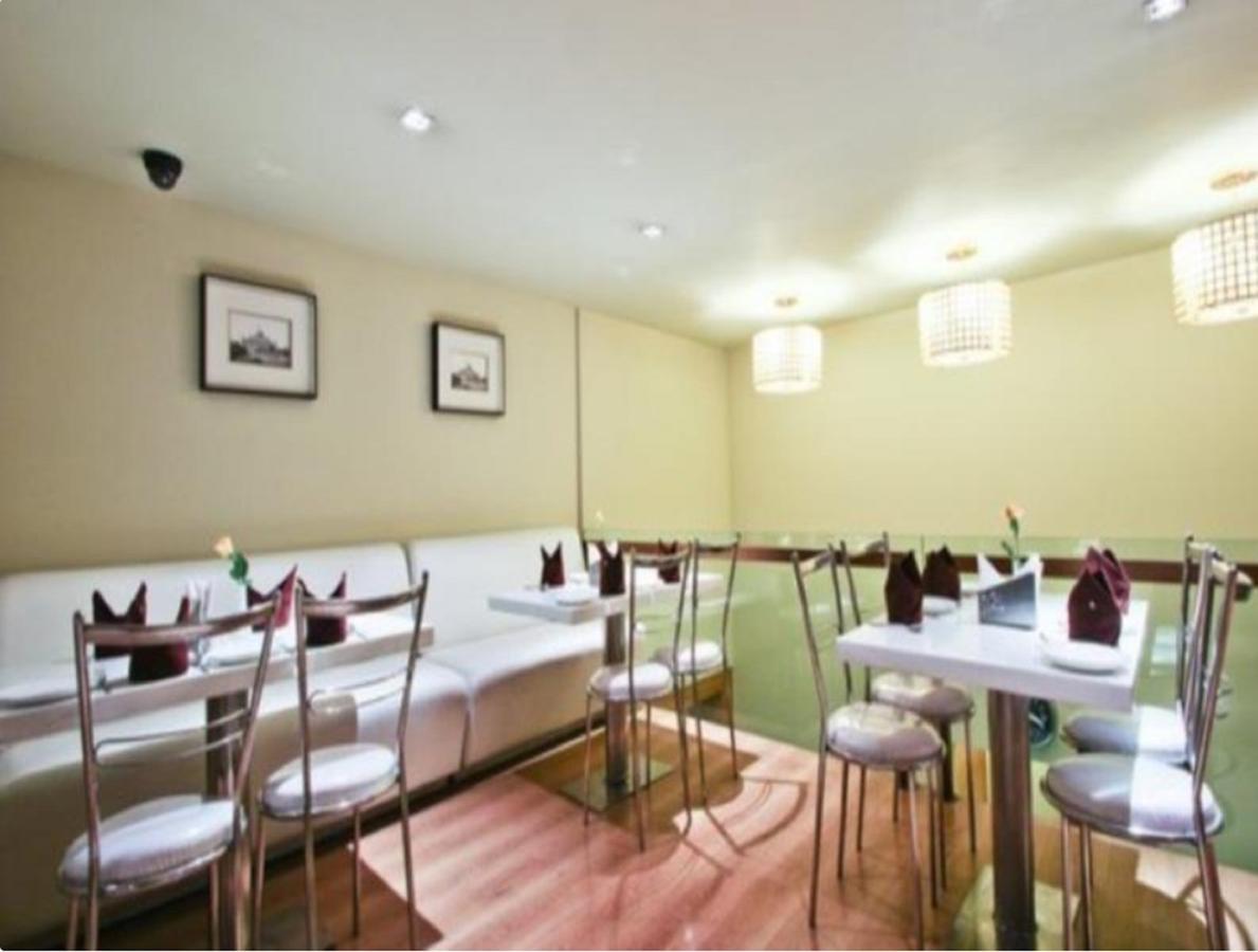 Middleton Inn Колката Екстериор снимка